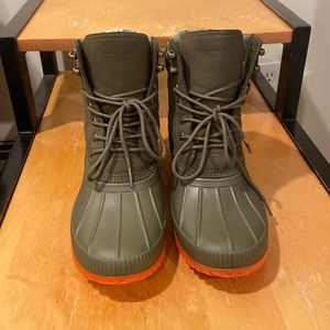 Mens Tommy Hilfiger Green boots used size 11